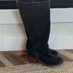 Dolce vita gray suede boots. Size 8 women’s.
